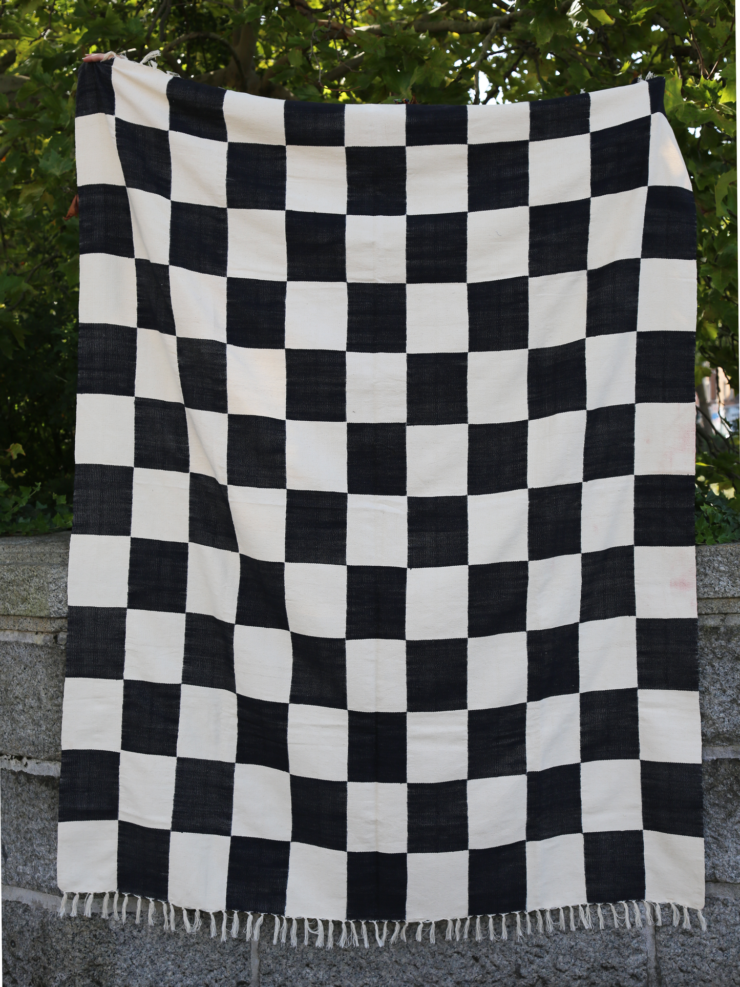 KORHOGO Medium Blanket/ Black Checker