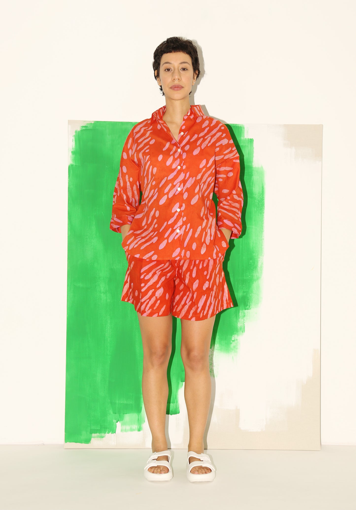 BABI Shorts/ Red Shadow