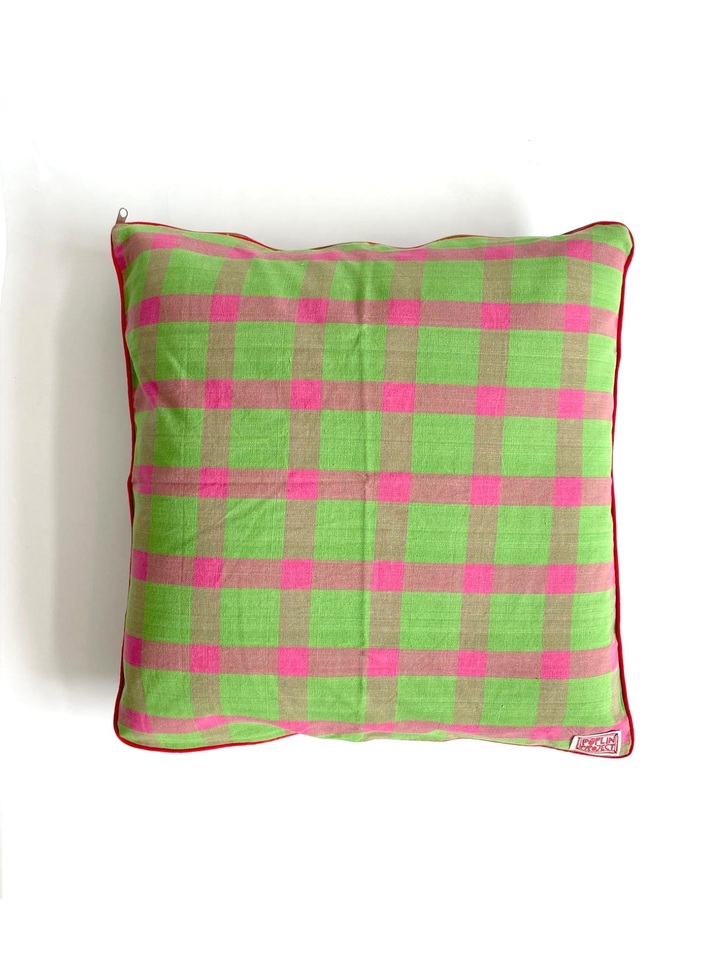 FREDDY Cushion/ Field Check