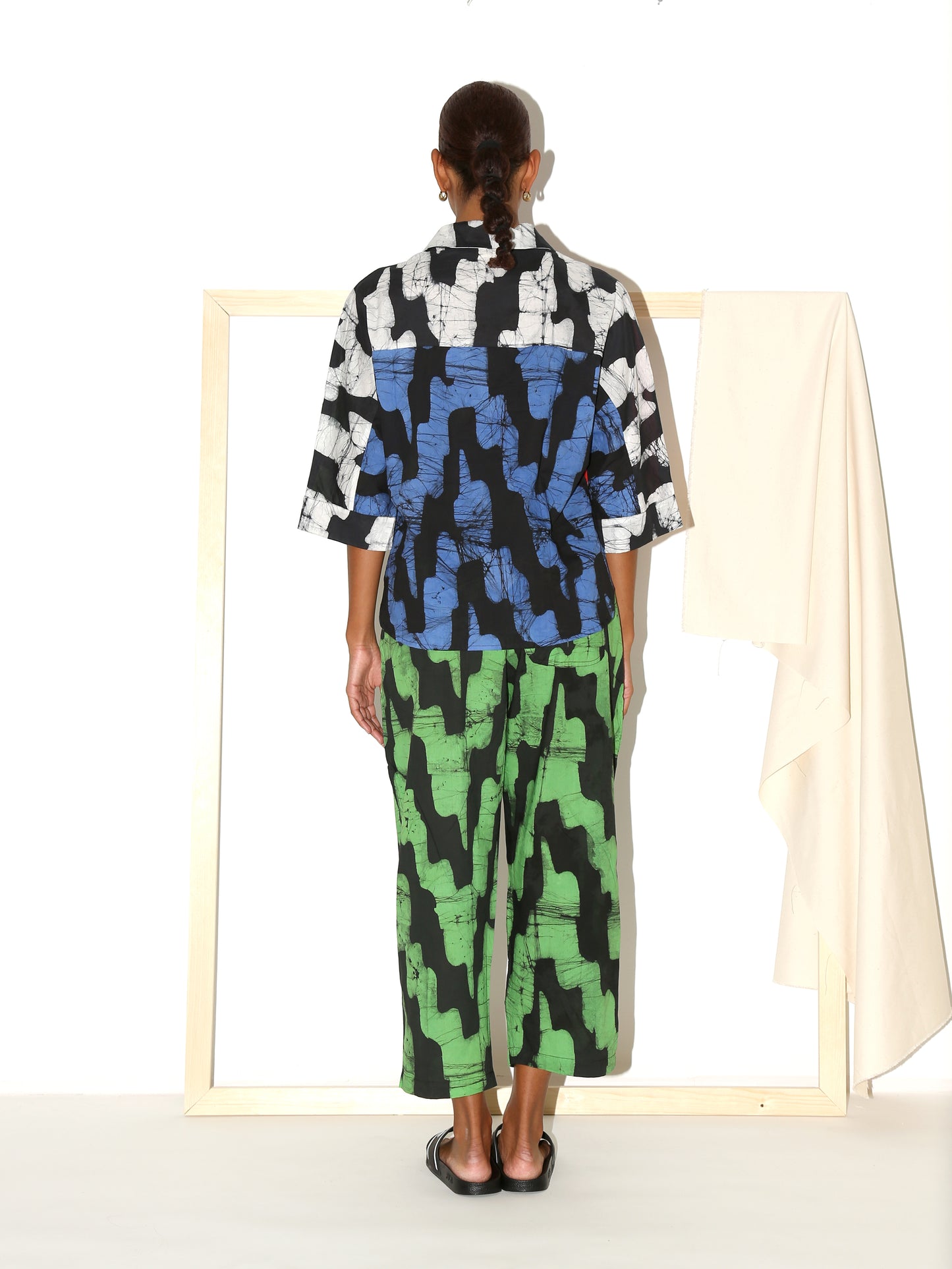 MAKEBA Shirt / Mixed Migration