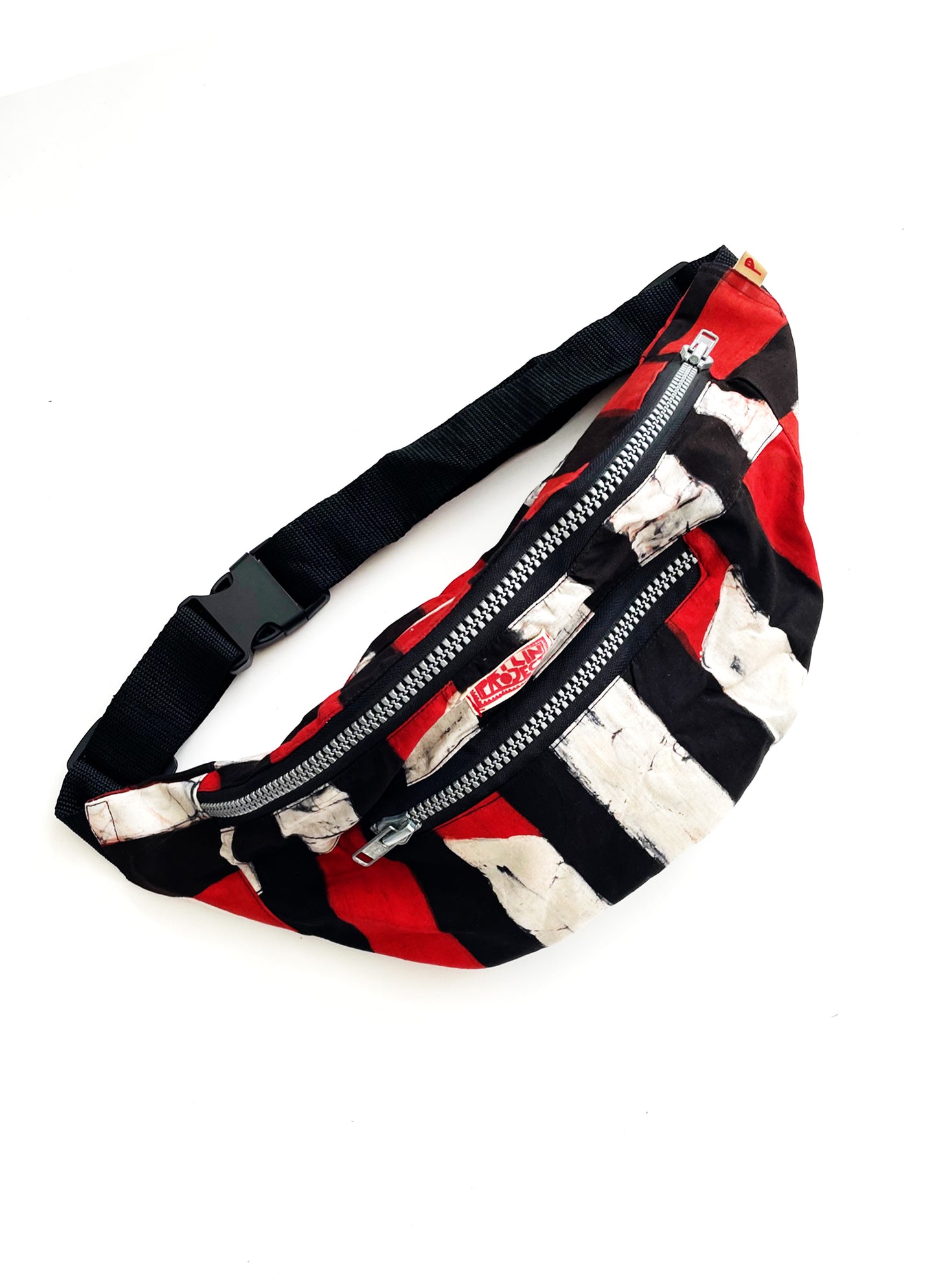 WINNIE XL Waistbag/ Red Kente