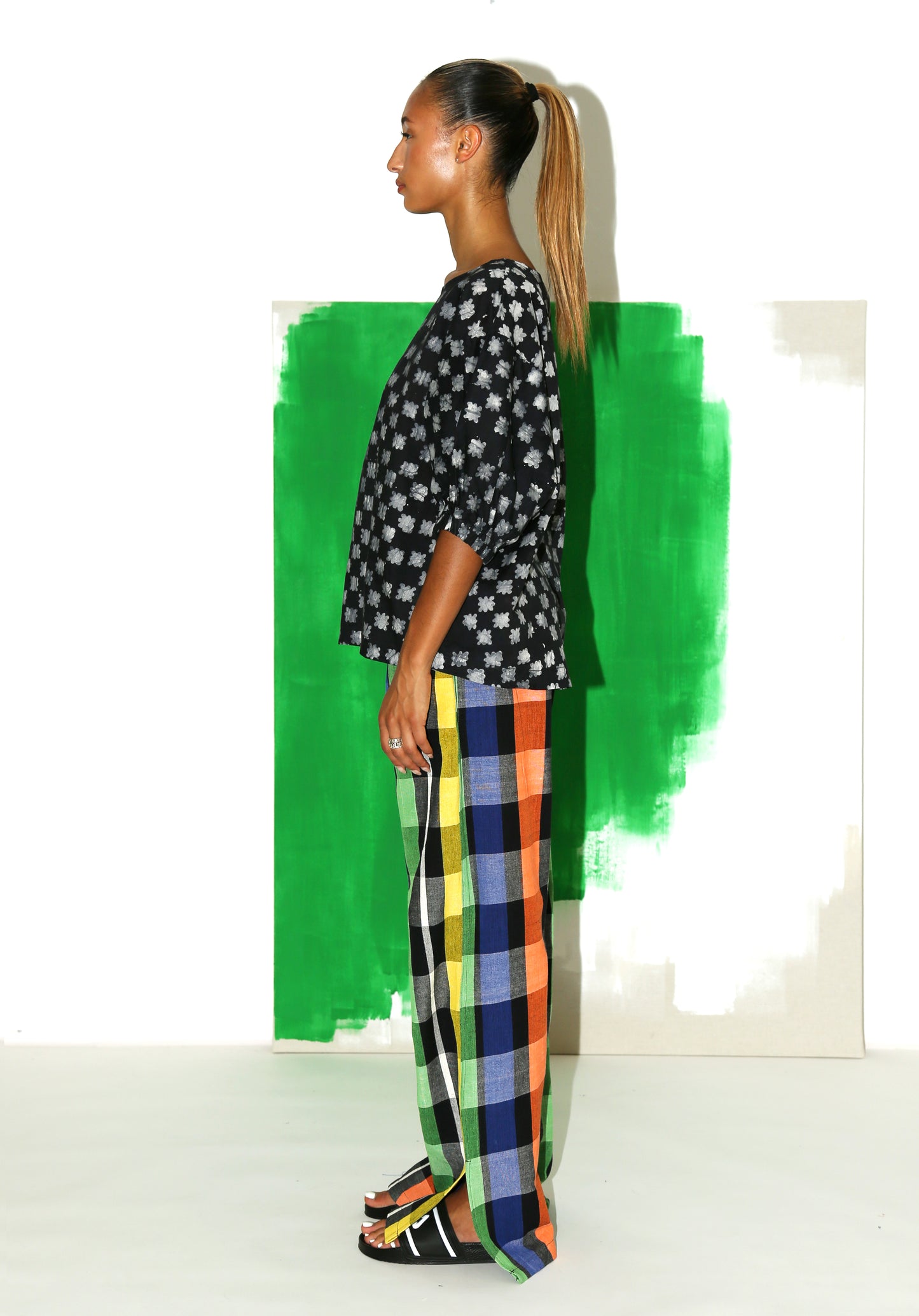 SONI Top / Black Floral Check