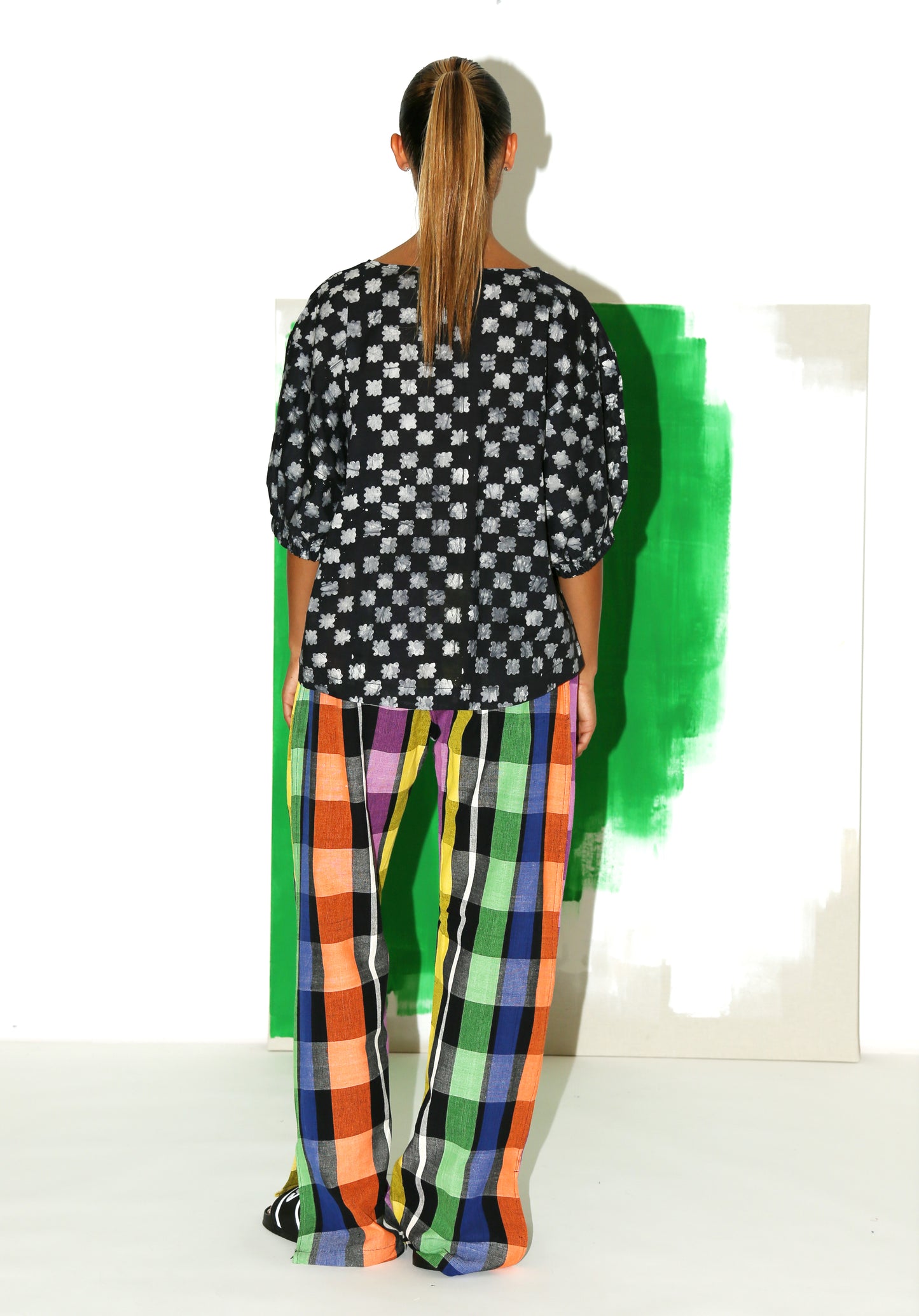 SONI Top / Black Floral Check