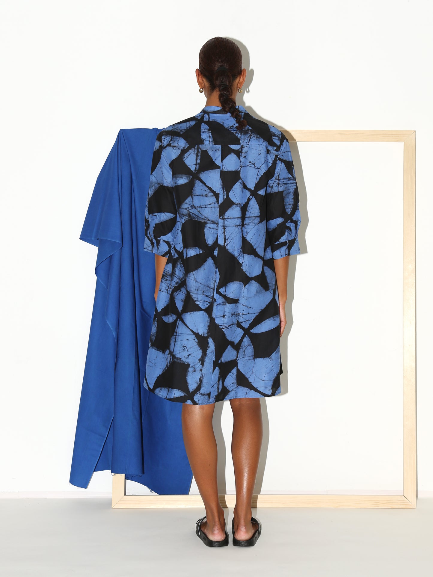 ZOLA Dress / Blue Plaza