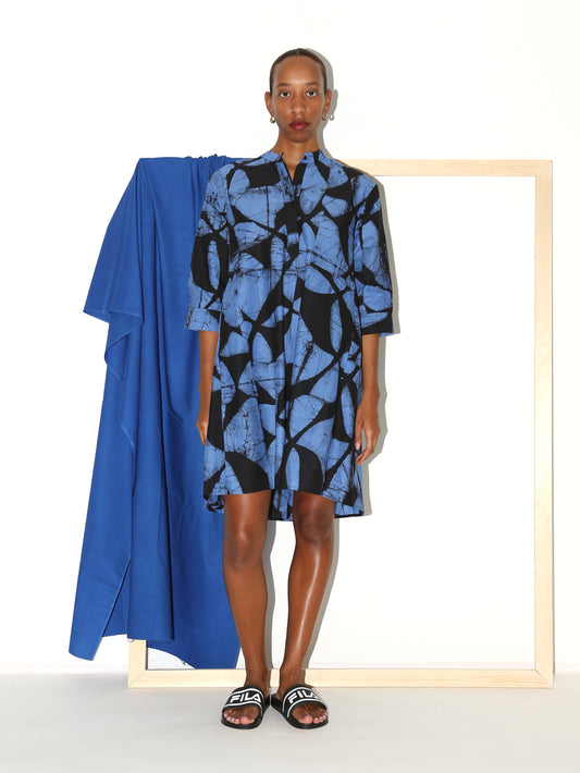 ZOLA Dress / Blue Plaza