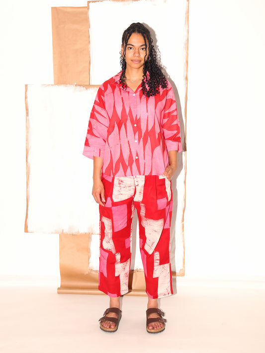 MAKEBA Shirt / Pink Flags