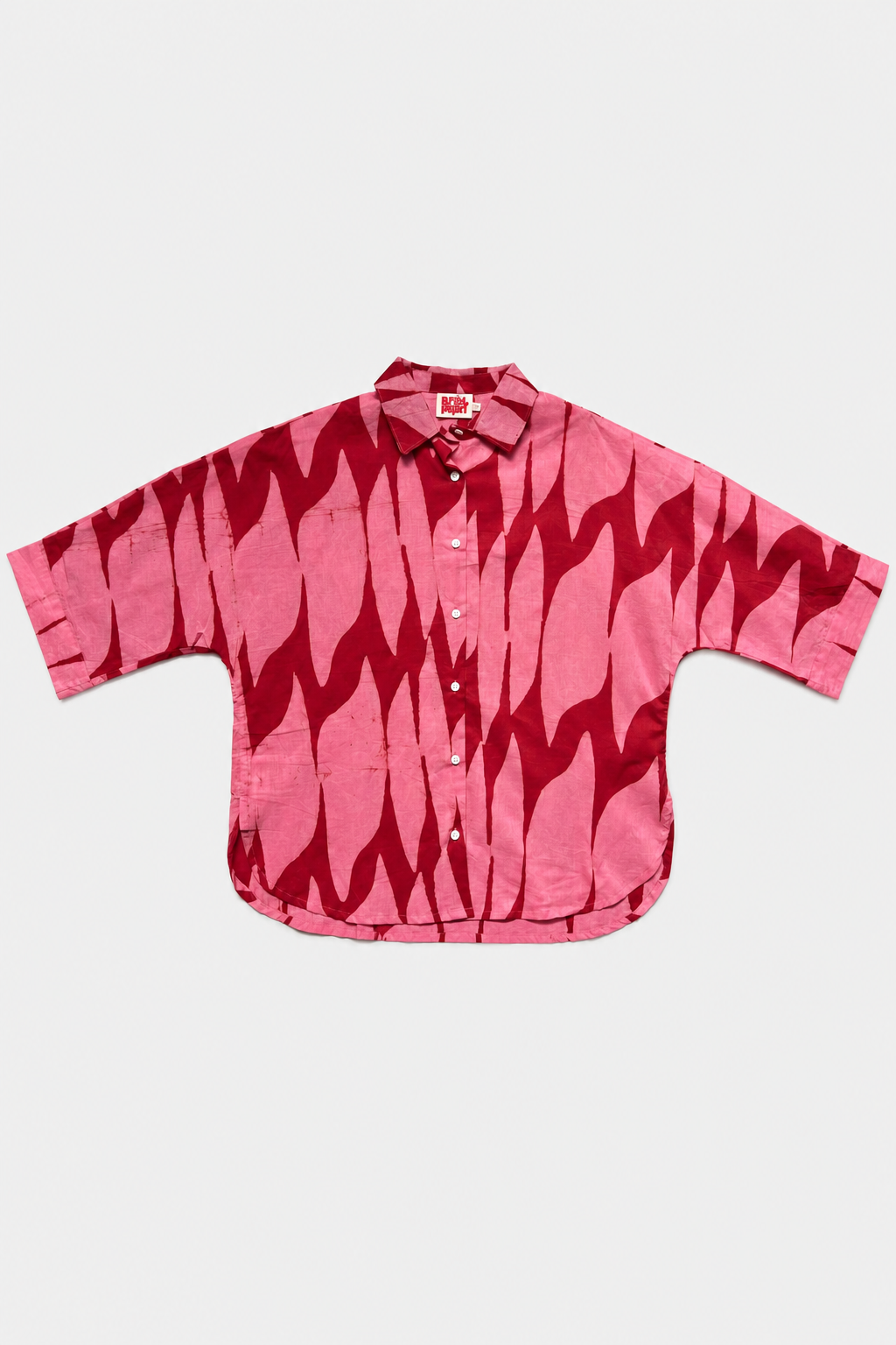 MAKEBA Shirt / Pink Flags
